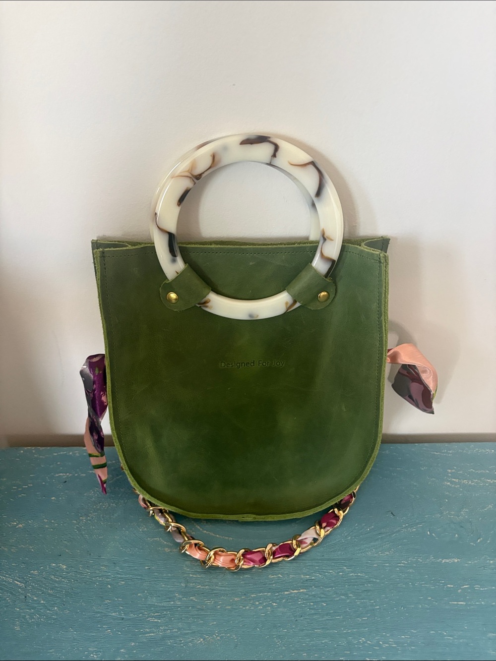 New without pouch designed for joy purse with removable strap